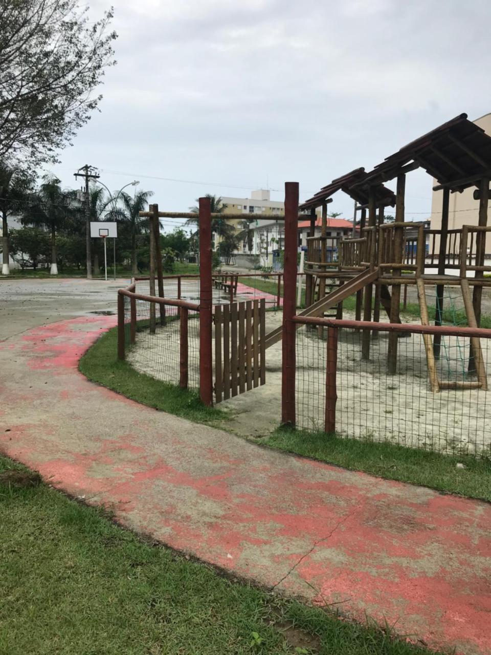 Apartamento Ubatuba Praia Grande Екстериор снимка
